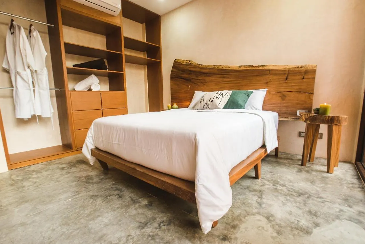 Apartment Nahil Tulum. Luxury Apt. 3 Pools, Incredible Rooftop View!